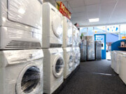 Tweedehands witgoed winkel 3